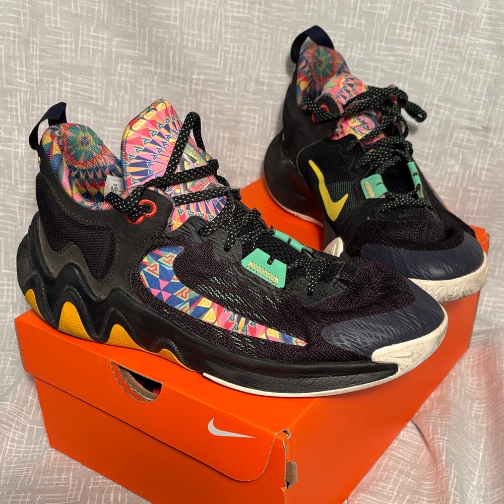 Nike Giannis Immortality 2 Kids Sneakers
